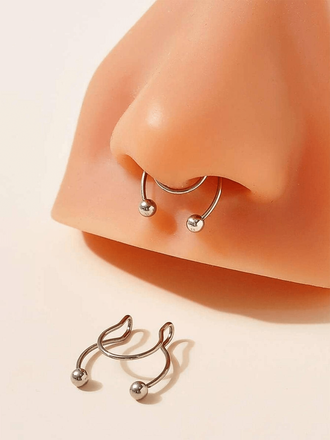 2pcs Stainless Steel Clip-On S - Body Jewelry Lip Ring avaliação e preço