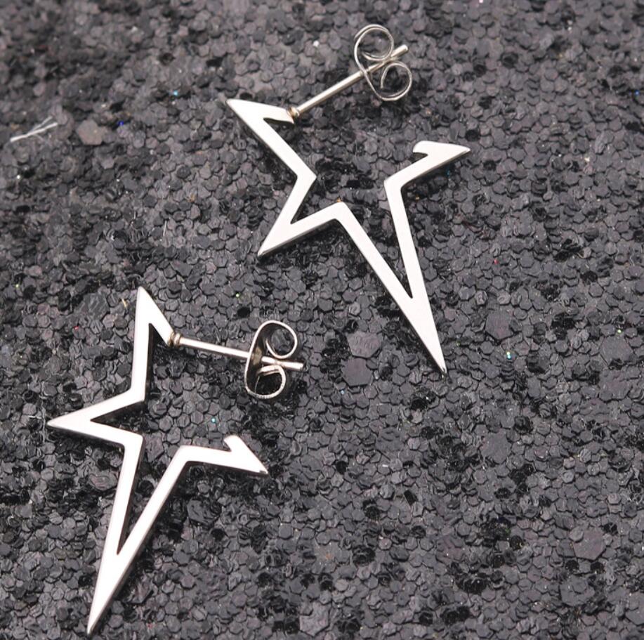 Fashion Simple Small Star Blac - Body Jewelry Surgical Steel avaliação e preço