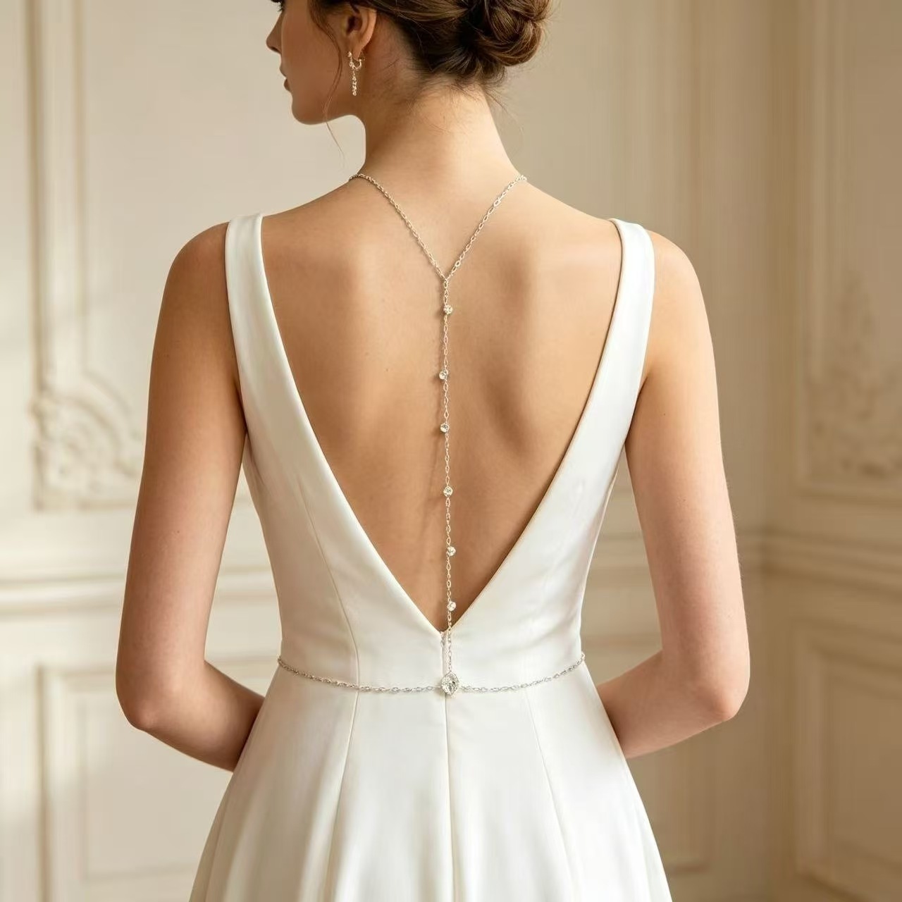 Elegant and graceful bridal ba - Body Jewelry Back avaliação e preço